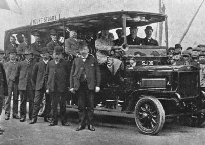 Mount Stuart Bus
